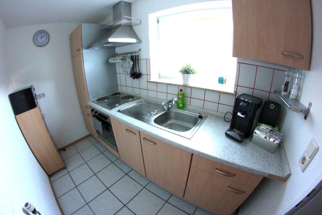 Ruhige Und Gemuetliche Ferienwohnung In Calden Εξωτερικό φωτογραφία