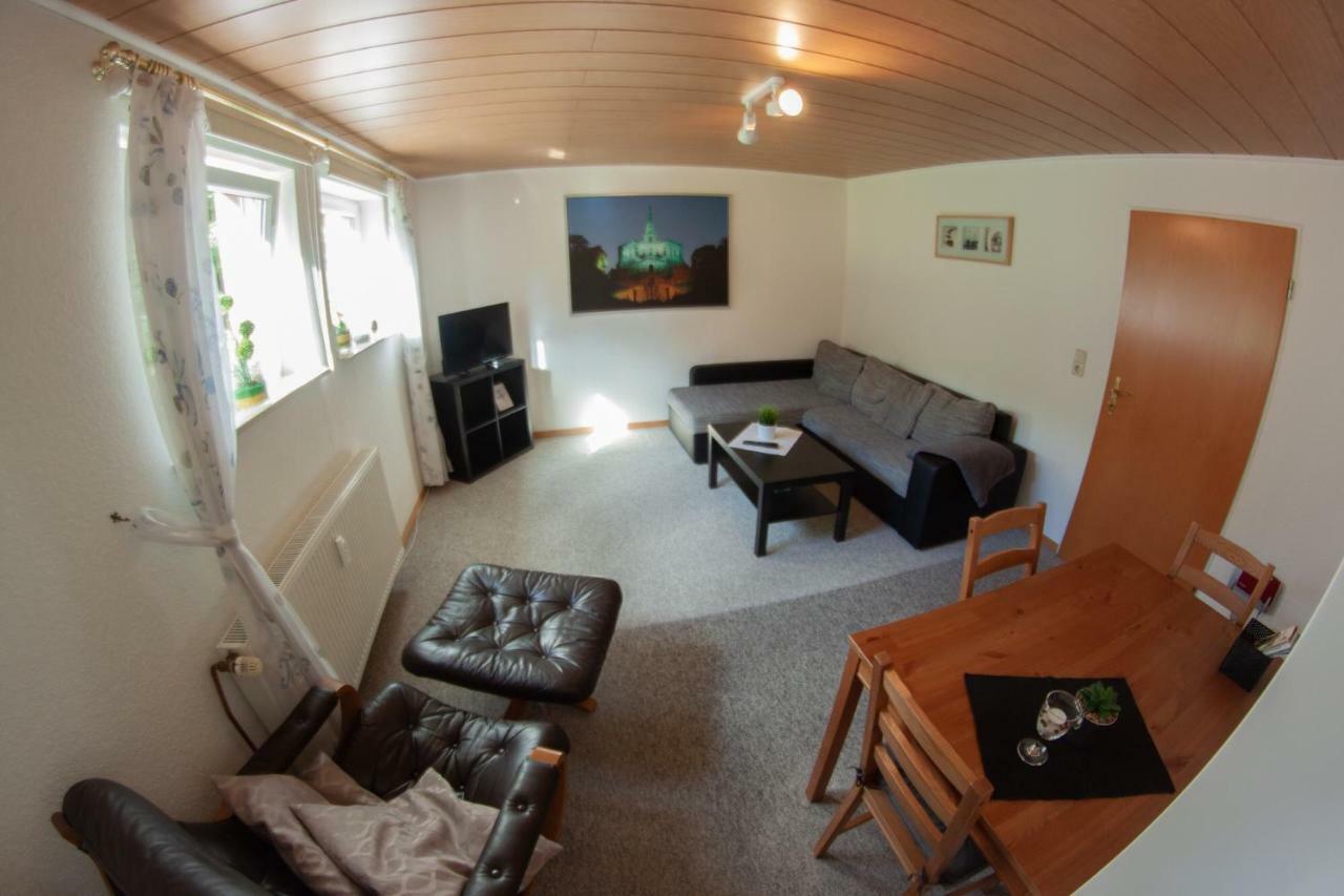 Ruhige Und Gemuetliche Ferienwohnung In Calden Εξωτερικό φωτογραφία